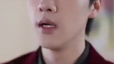 เด็ก5 ขวบและสาวชาวชนบทหยุดรถหรูประธานเห็นรูปลักษณ์ของเด็กชายเพียงแวบเดียวก็เปลี่ยนชีวิตของพวกเขา