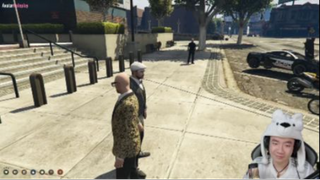 CĂNG THẲNG LEO THANG, TÍN TRỌC HẸN CON NỢ RA LÀM VIỆC