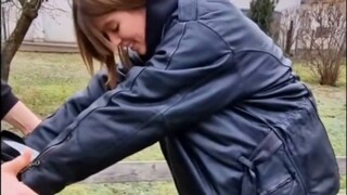 The difference between items used by ordinary people and items used by giants is really huge.