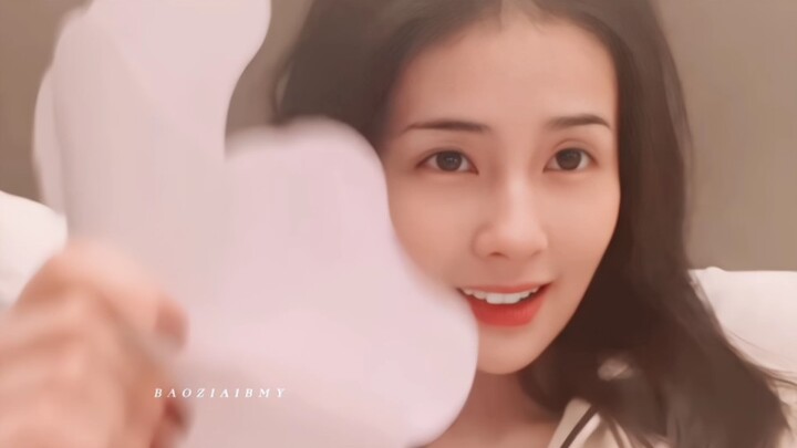 Chỉ mong bạn khỏe mạnh, bình an và luôn vui vẻ thôi!!