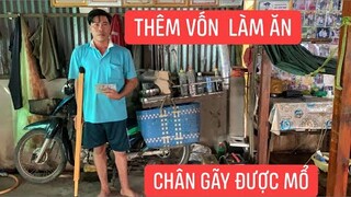 Sau ca phẫu thuật chỉnh hình anh Bình bán đá bào mừng vui chân mình được bình phục...!