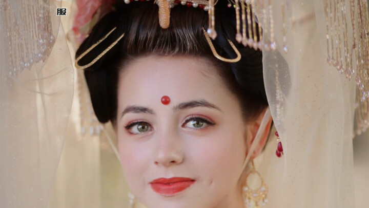 The rise of Chinese traditional style! This time I brought Zhuang culture to Times Square in New Yor