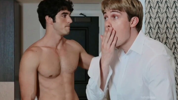Even watching this clip again is still so funny, hahaha!