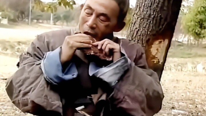 The old man hadn't eaten for more than ten years and actually ate tree bark to fill his stomach!