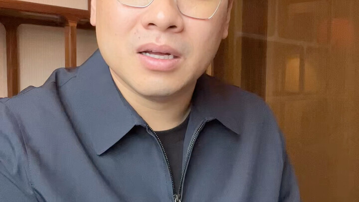 Understand the applause!