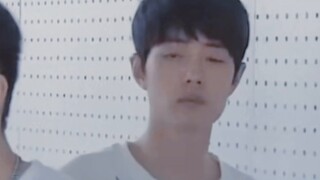 Xiao Zhan was "warned" because he was too busy filming for one day, so his weekly diary was delayed 