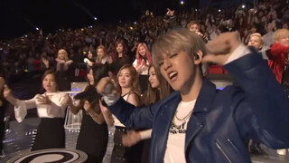 EXO turned the award ceremony into a concert