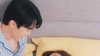 Bai Siyan is also getting better and is sleeping in the master bedroom with Xizhu