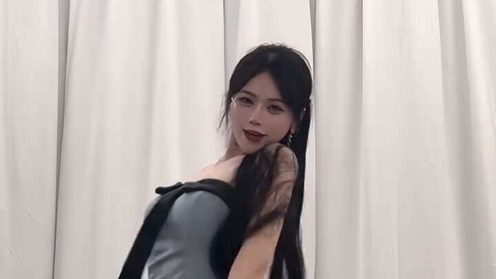 520 Can you accompany me? [Lover]