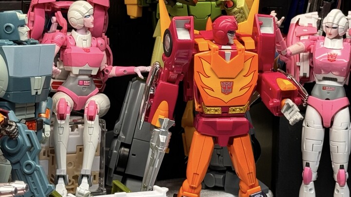 How many Transformers can be placed in two square meters? Children's Day commemorative vlog!