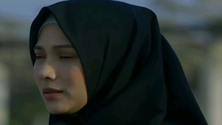 Elvina : 🤴 💔🔥 ⚔️🧍‍♂️15