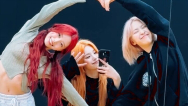 世可爱挑战！ITZY《UNTOUCHABLE》舞蹈挑战