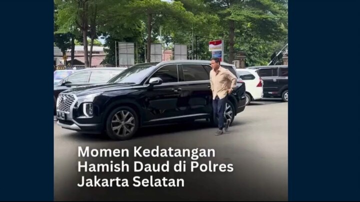 Momen Kedatangan Hamish Daud di Polres Jakarta Selatan
