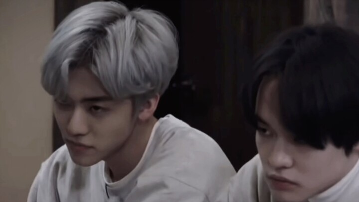 درجة ملاءمة الأجواء للمعجبين/ جاذبية أخرى عندما لا توجد موسيقى خلفية