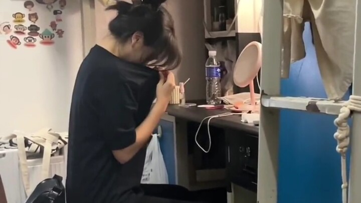 ดูแล้วถึงขั้นสำรอกนมเลยเหรอ?