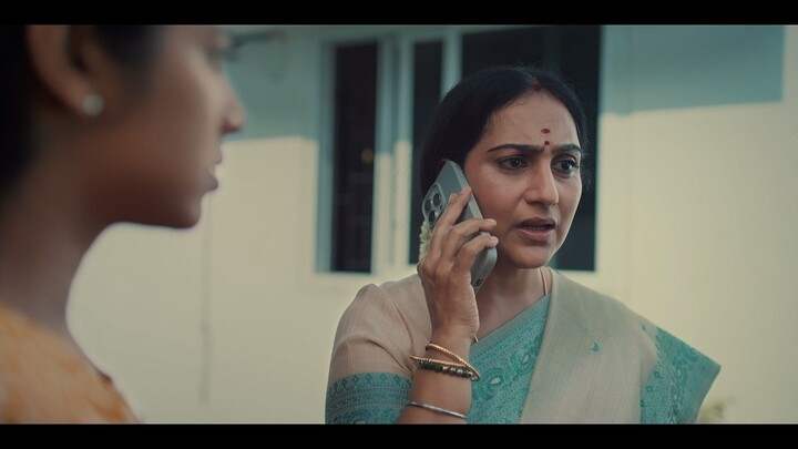 Brothers and Sisters S01E05 Harini Stands by Jayshree