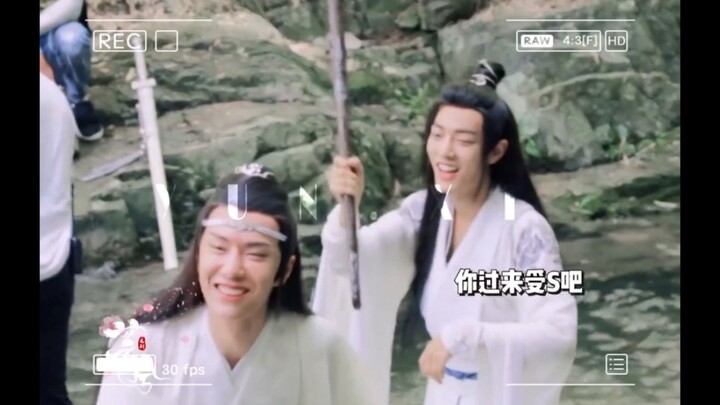 Penipuan terbesar musim panas ini adalah: “Toh nggak akan tayang juga”, “Tenang, mikrofonku nggak ny