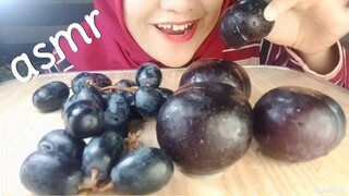 ASMR PLUM AND GRAPES