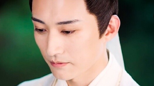 [Liu Xueyi] Mungkin beberapa orang berpikir bahwa dia cocok untuk ayahnya yang dulu, Jun Wu?