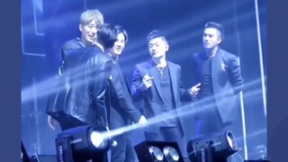 [Xinduo‖CP Xiang] จูบ "แฟนสาว" แห่งศตวรรษ