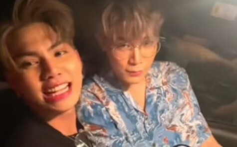 【FortPeat】The sister sitting on the dog’s lap is so cute—what kind of “xql” behavior is this?