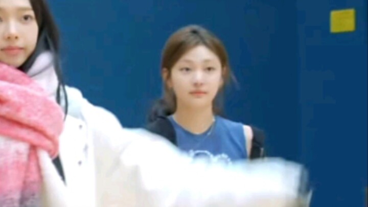 تفاعل صغير مشترك بين المبدع شين تساييوان ونينغ نينغ!