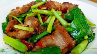 คะน้าหมูกรอบ (ผัดแบบแห้งๆไม่แฉะไม่เลี่ยน)  เมนูบ้านๆที่หลายๆคนชื่นชอบ สไตล์ | ครัวบ้านๆ Channel