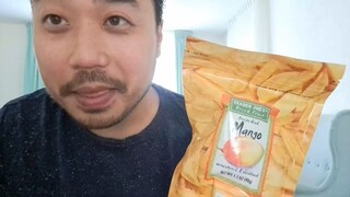 ASMR CRUNCHY FREEZE DRIED MANGO 🥭 - EATING SOUNDS
