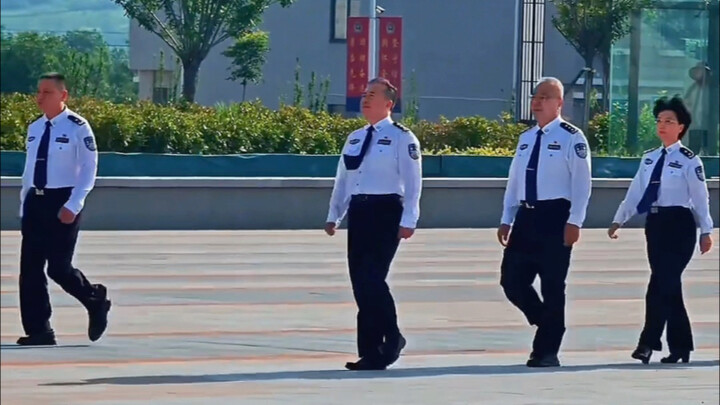 How long does it take to walk these few steps?