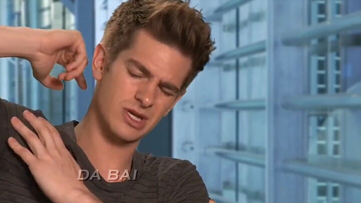 Garfield really loves Spider-Man! The Amazing Spider-Man Behind-the-Scenes!