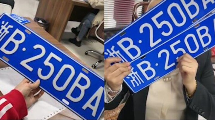 How to curse! A female driver in Zhejiang got a weird license plate number and didn't want to see an