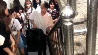误报了女校！！！