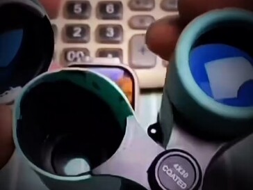 Rekan tim: Ada apa sama kamu?     Aku: Sebentar…