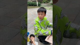 YINGYING DAN JIEJIE NGGAK MAU GANTIAN LANGLANG BIKIN MESIN CAPIT BONEKA SENDIRI UNTUK MEIMEI #shorts