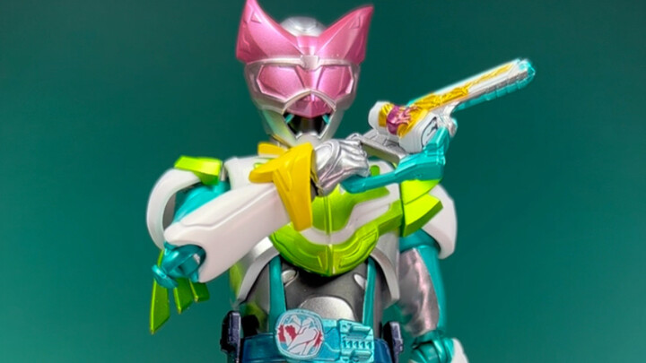 "Kamu bahkan tidak punya wajah lagi" Kamen Rider Revice Laibu Live Bat Genome Jackal Genome SHF