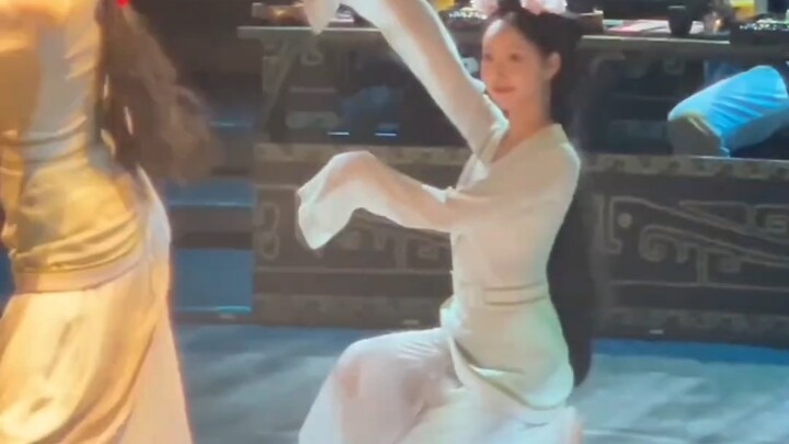 This one’s so cute—I’m takin’ it!