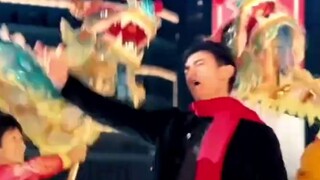 [Aamir Khan] Uncle Mi adds the finishing touch to your New Year
