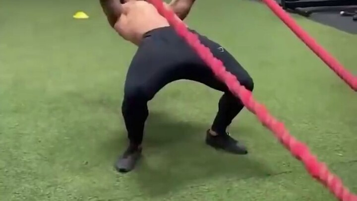 Thể chất siêu phàm như quái thú: Austin Dotson