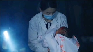 母亲到生命的最后一刻都在用手保护孩子 "