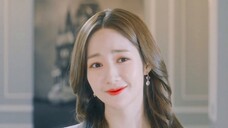 The "real star-chasing winner" not only has a rich girlfriend to accompany her in star-chasing, but