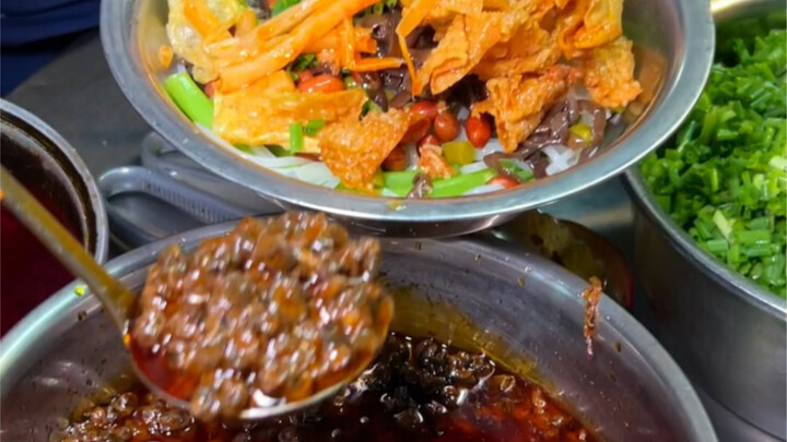 When it comes to snail rice noodles, you’ve gotta go to Liuzhou!