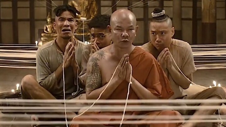 Khi gặp nhóm đồng đội lợn này, dù có thần thánh đến cũng không mang theo được. Họ lừa đảo quá.