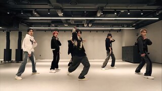 สนามแข่งนี้จะขาดพวกเรา WayV ไปได้ยังไงล่ะ