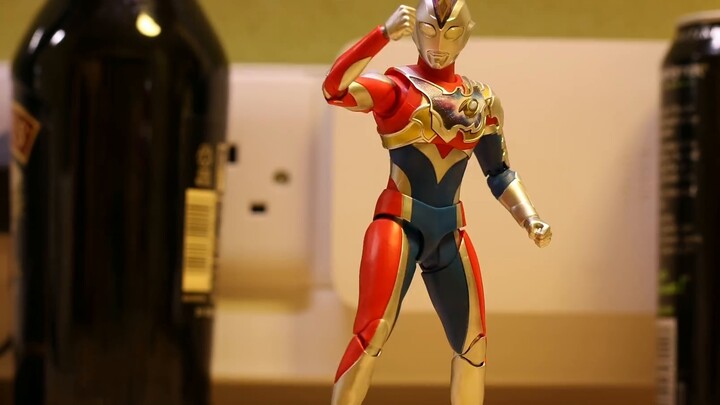[Animasi Ultraman Stop Motion] Tarian Ultraman Decai, lagu tema mv dance dipulihkan