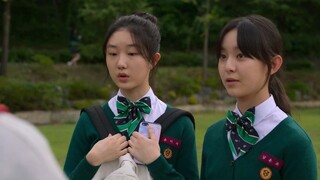 SF. NGÔI TRƯỜNG XÁC SỐNG TẬP 1