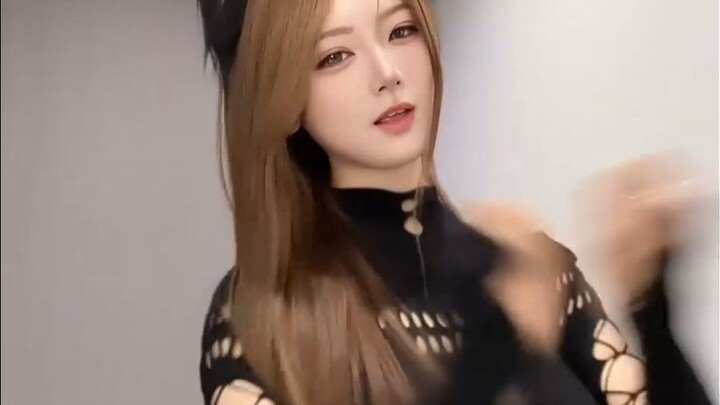 ใครเป็นคนกำหนดตอนนี้?