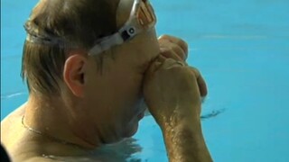 [Putin] Putin Swimming in the Pool