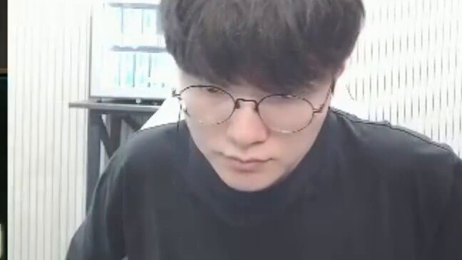 The 2007 Youth Training Mid-lane Challenge was successful! It’s time for Faker to have a taste of pa
