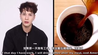 وانغ جيا إر: يوم من الانضباط الذاتي لنجم ذكر