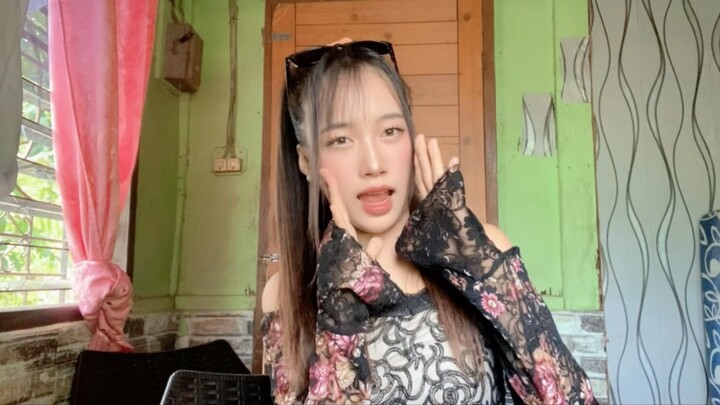 Hi